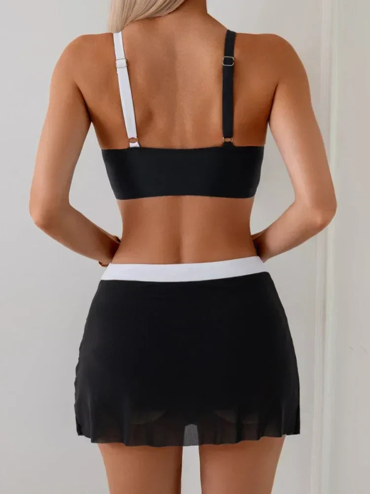 Vivian | Conjunto de bikini color block con falda de baño